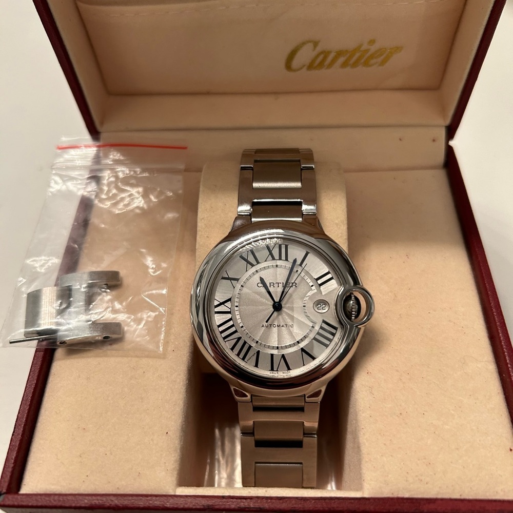 Authentic Men’s Cartier Watch Ballon Bleu de Cartier